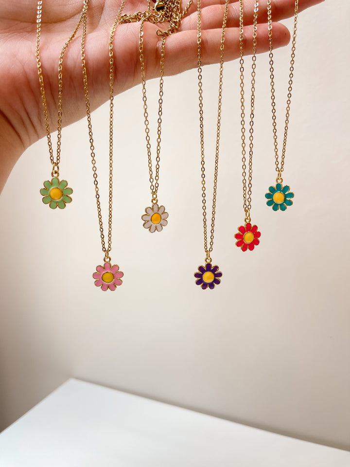 Daisies Necklace